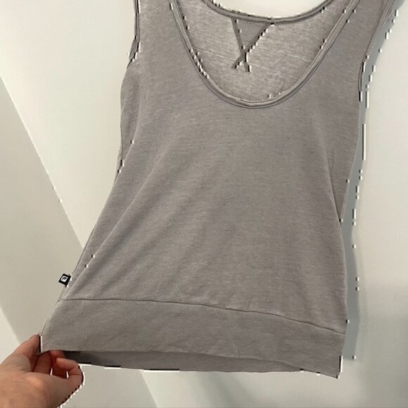 FABLETICS Tennyson Pullover Light Gray Scoop Neck Low Back French Terry Tank Top - Picture 10 of 10